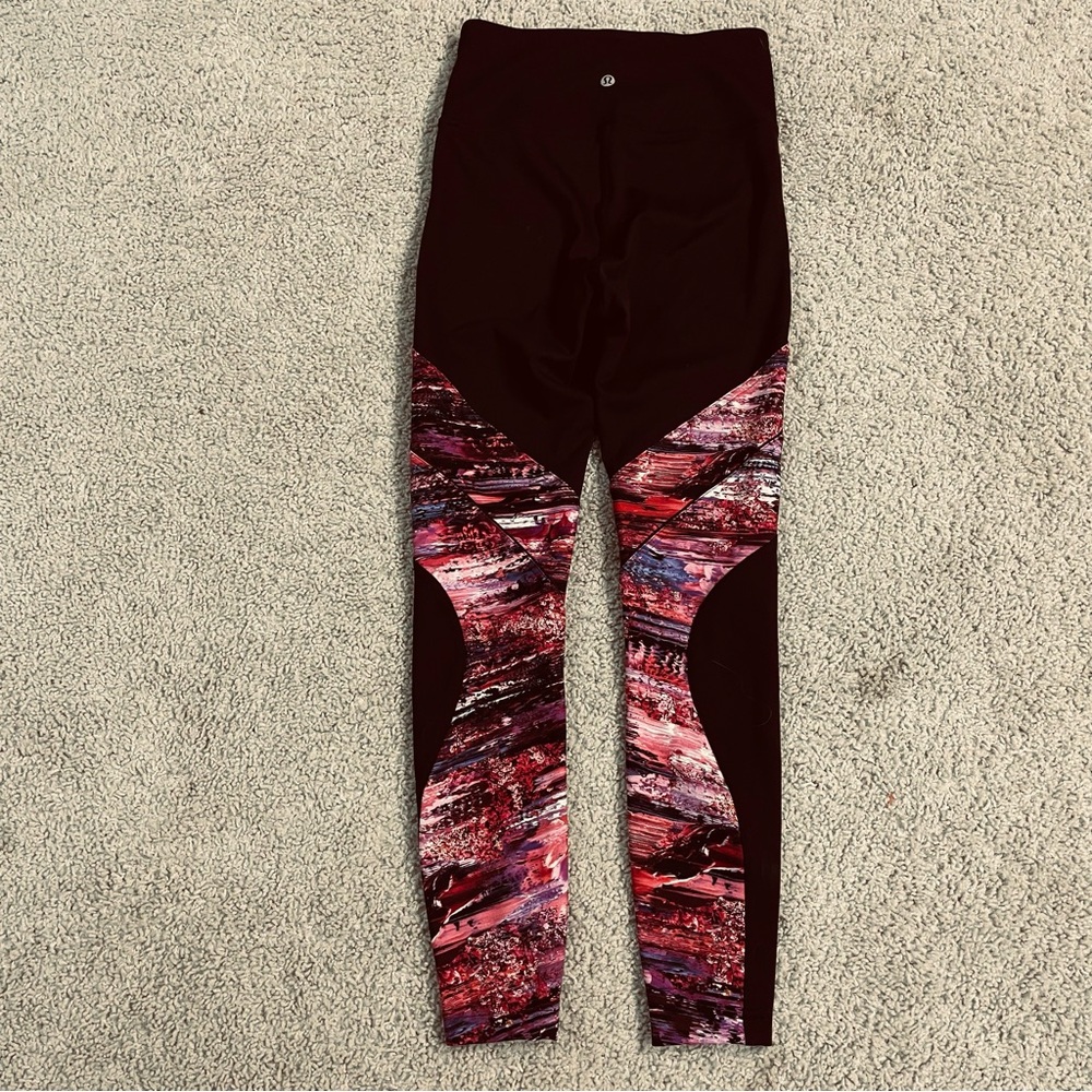 Women's LULULEMON Athletica BLACK & PINK Sweat & Repeat 28" TIGHT Legging PANT 4 - Picture 3 of 8